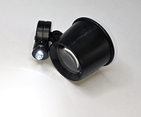 Лупа монокуляр с LED подсветкой Magnifier YT2025-10L 10x